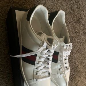 Women sneakers